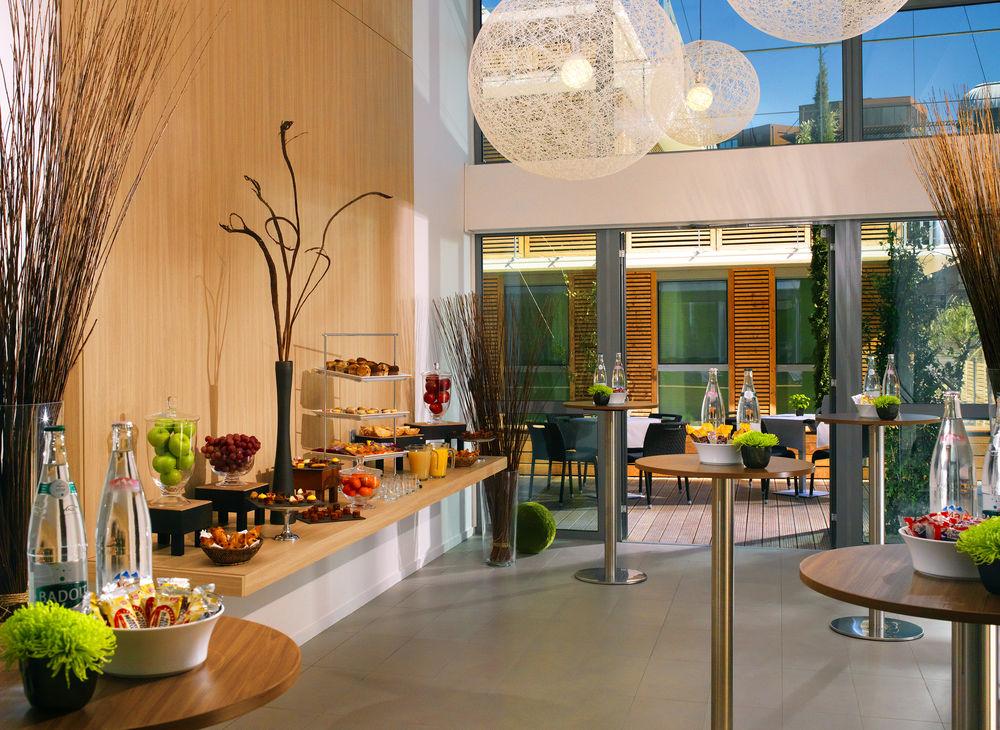 Courtyard By Marriott Montpellier Hotell Eksteriør bilde