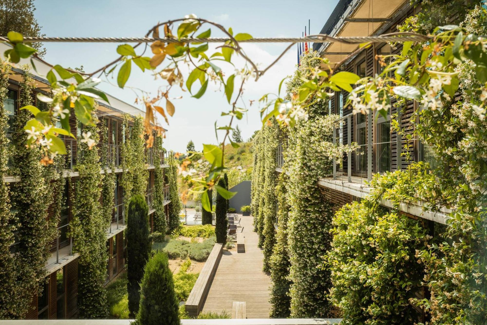 Courtyard By Marriott Montpellier Hotell Eksteriør bilde