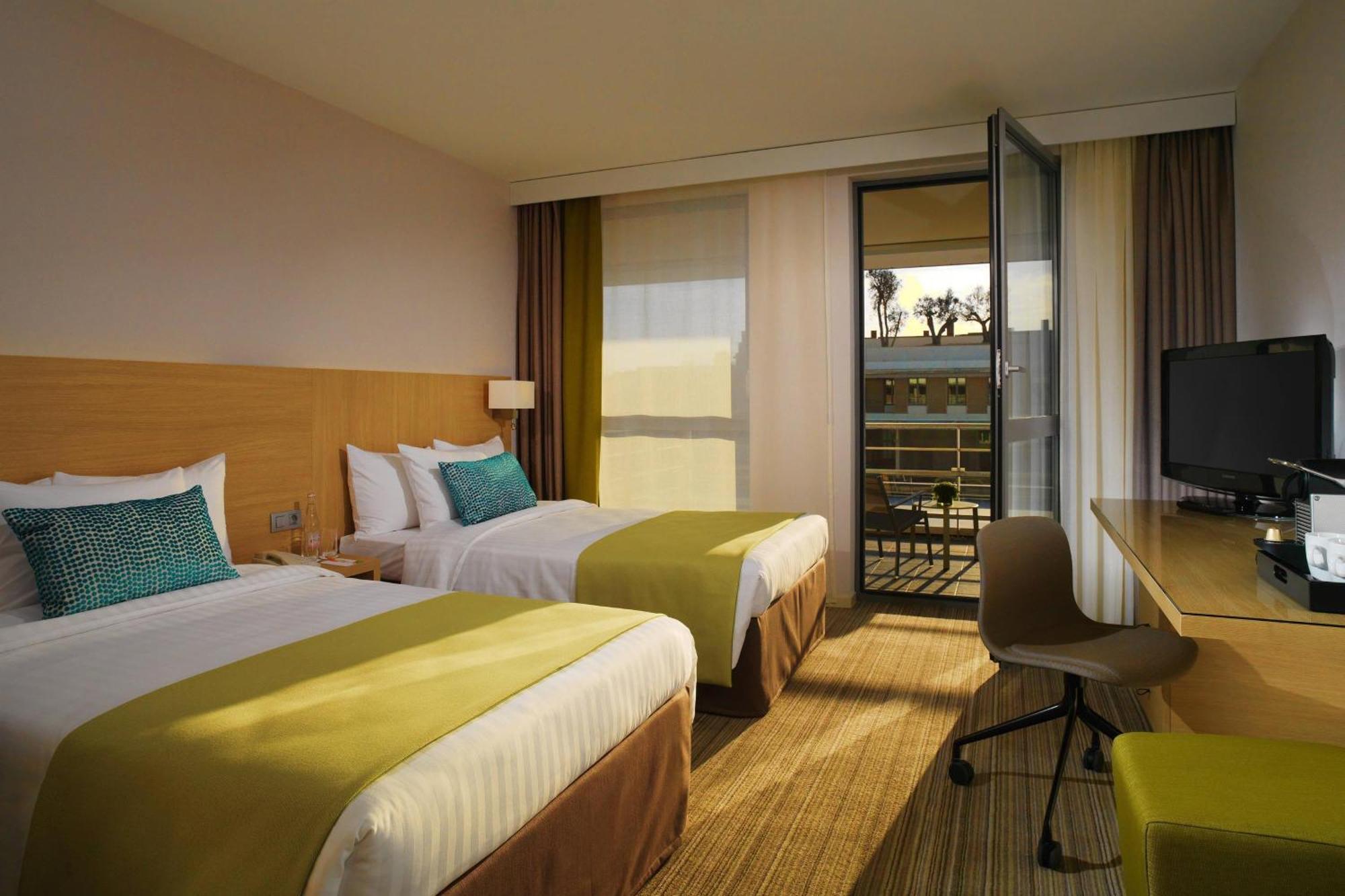 Courtyard By Marriott Montpellier Hotell Eksteriør bilde