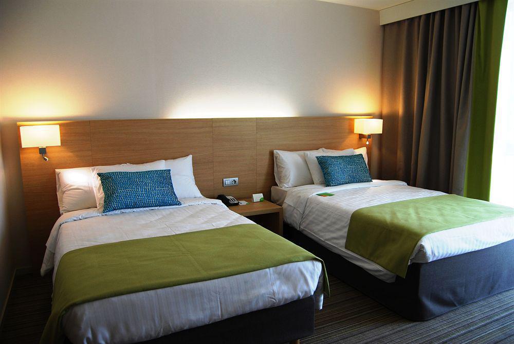Courtyard By Marriott Montpellier Hotell Eksteriør bilde